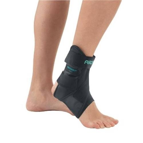 AirSport Ankle Brace, M 5.5 - 7, Right C682192