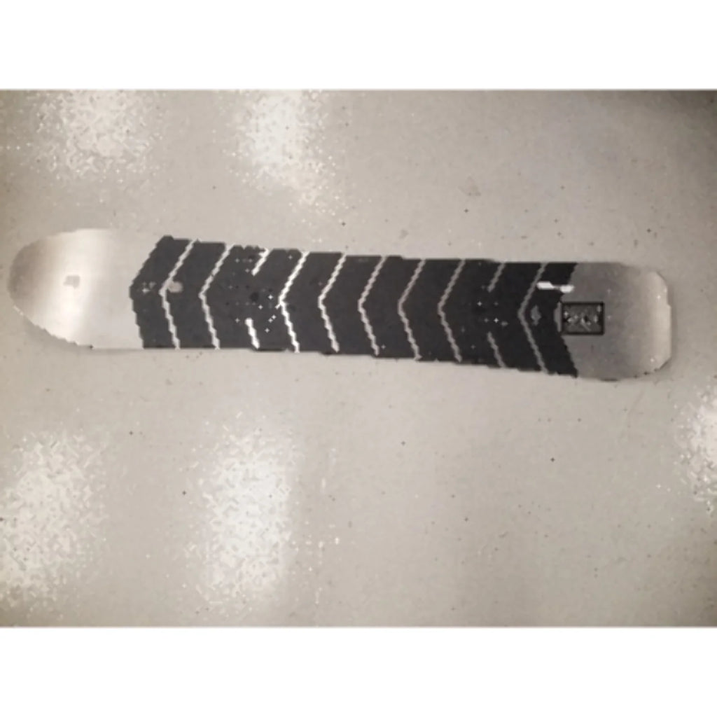 Black 153 Snowboard N82307