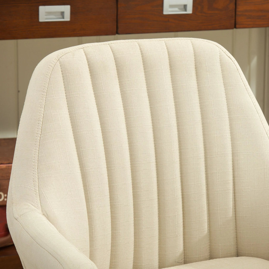 Tan Club Chair D95048
