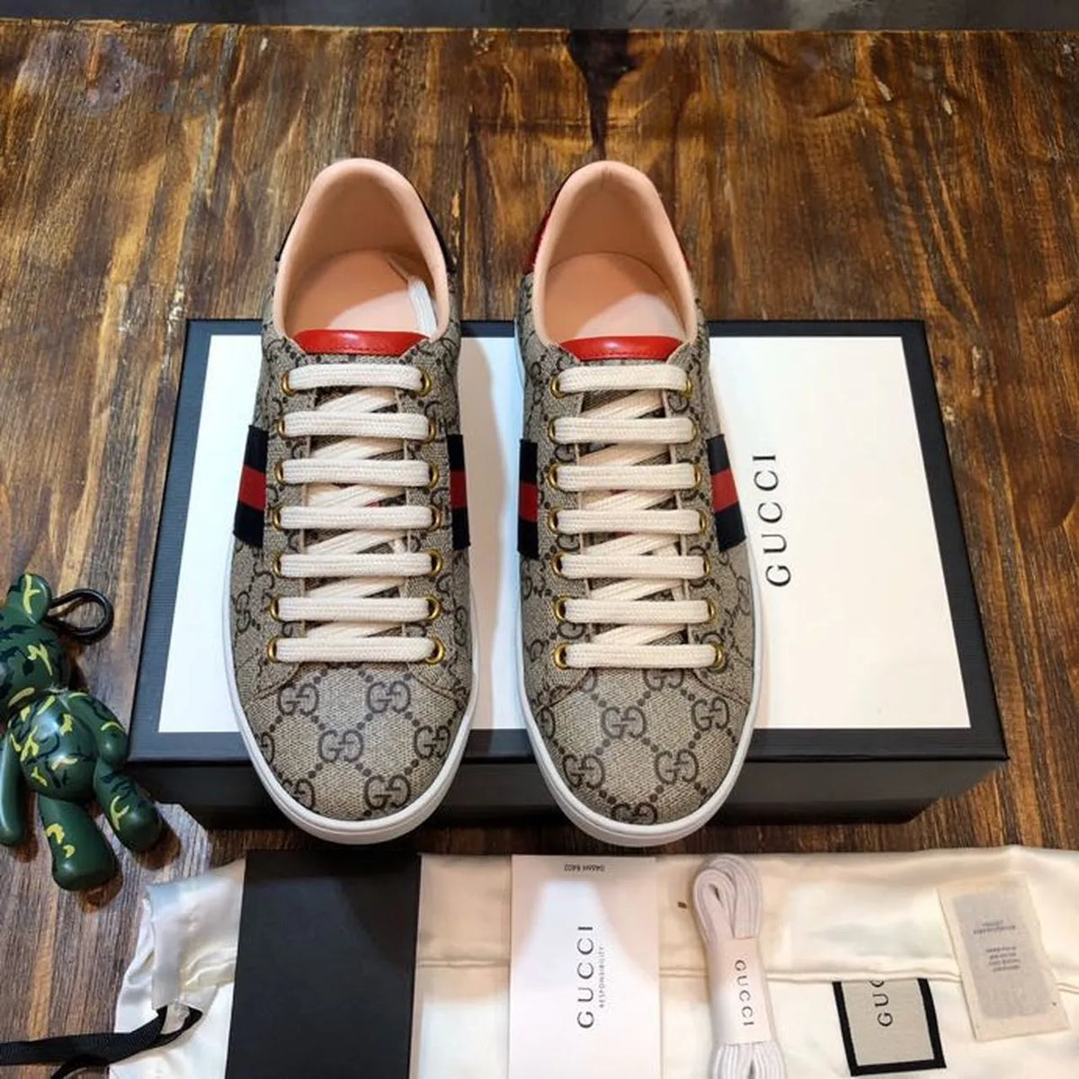 Brown Women's Sneaker O841