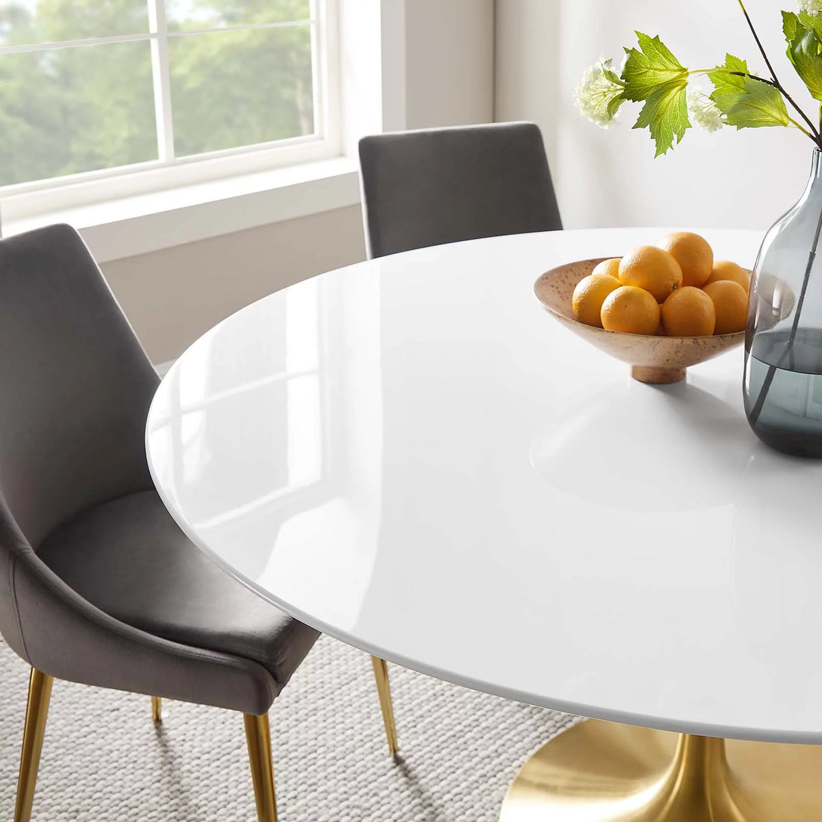 Round Wood Dining Table O7555