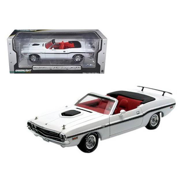 1970 Dodge Challenger Convertible White 1-18 Diecast Car Model V48367