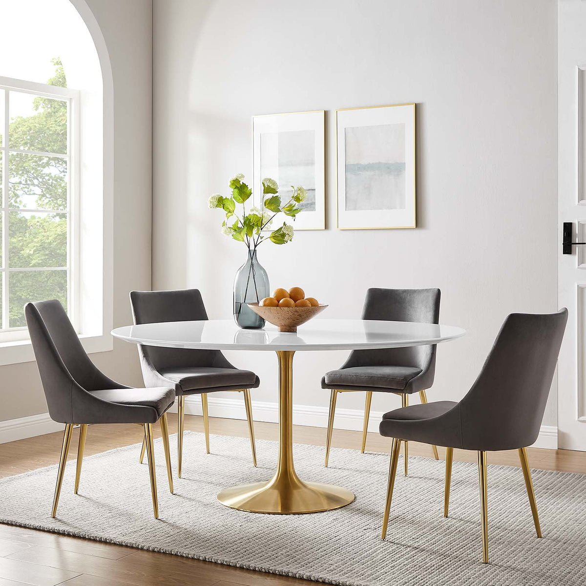 Round Wood Dining Table O7555