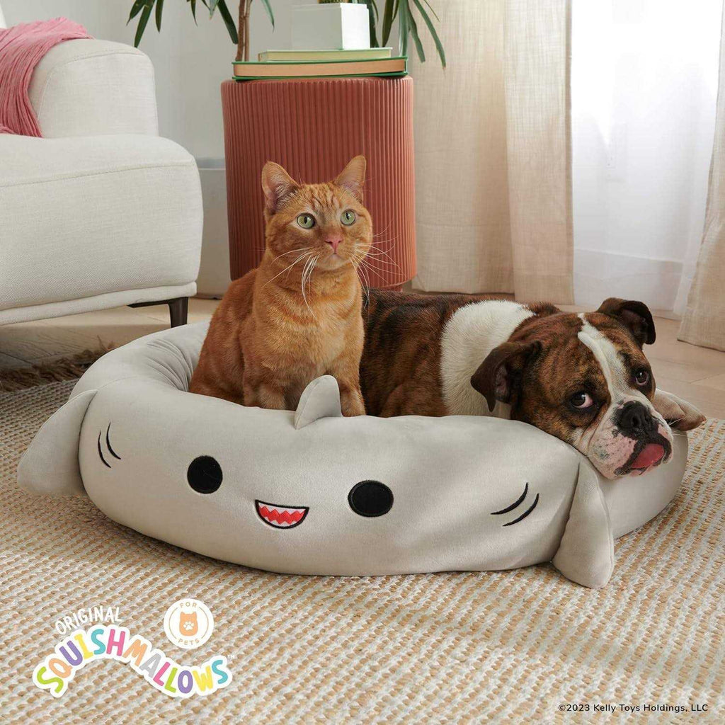 Squishmallows Gordon The Shark Pet Bed I3012