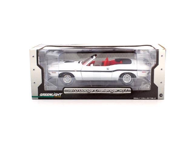 1970 Dodge Challenger Convertible White 1-18 Diecast Car Model V48367