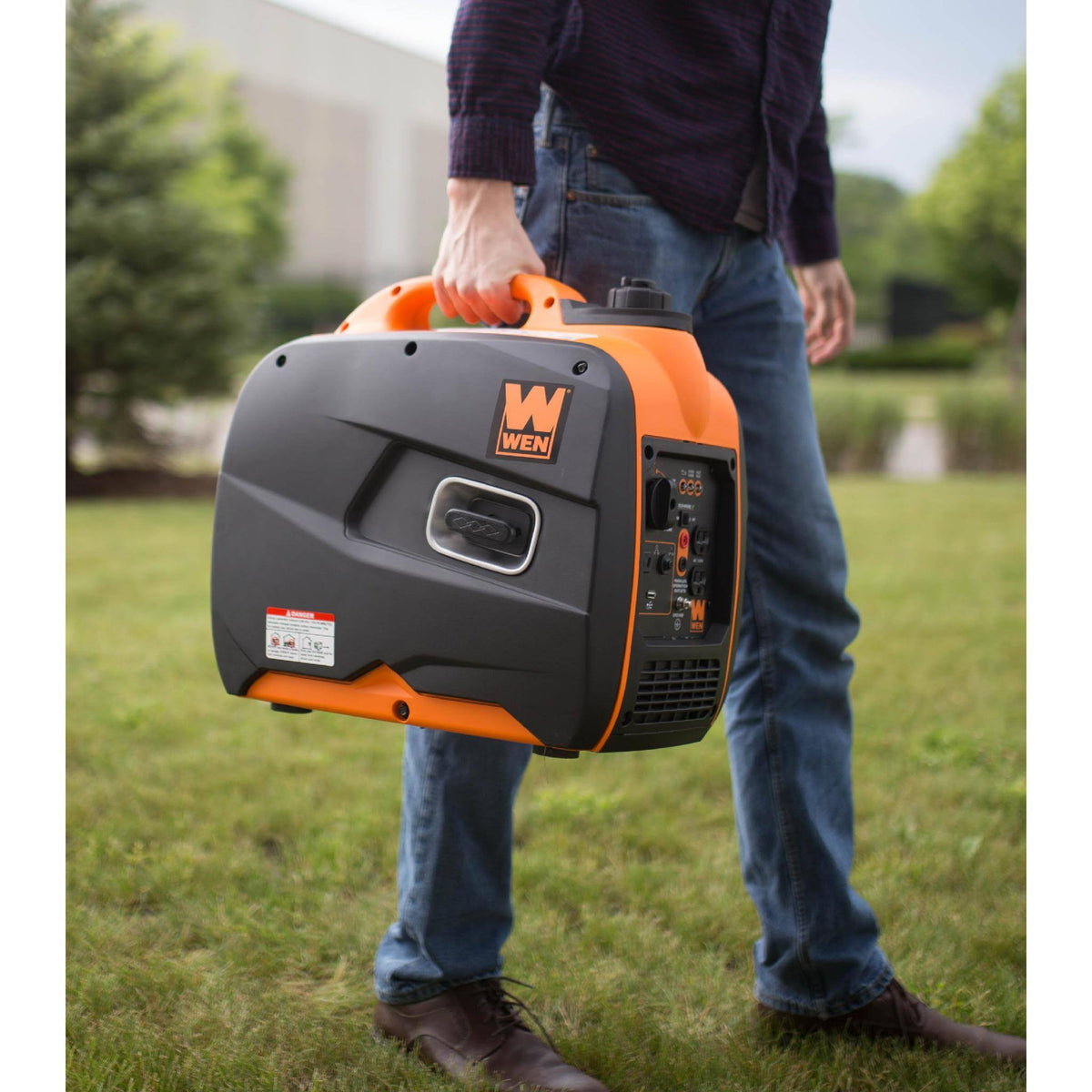 2000 Watt Inverter Generator V26684