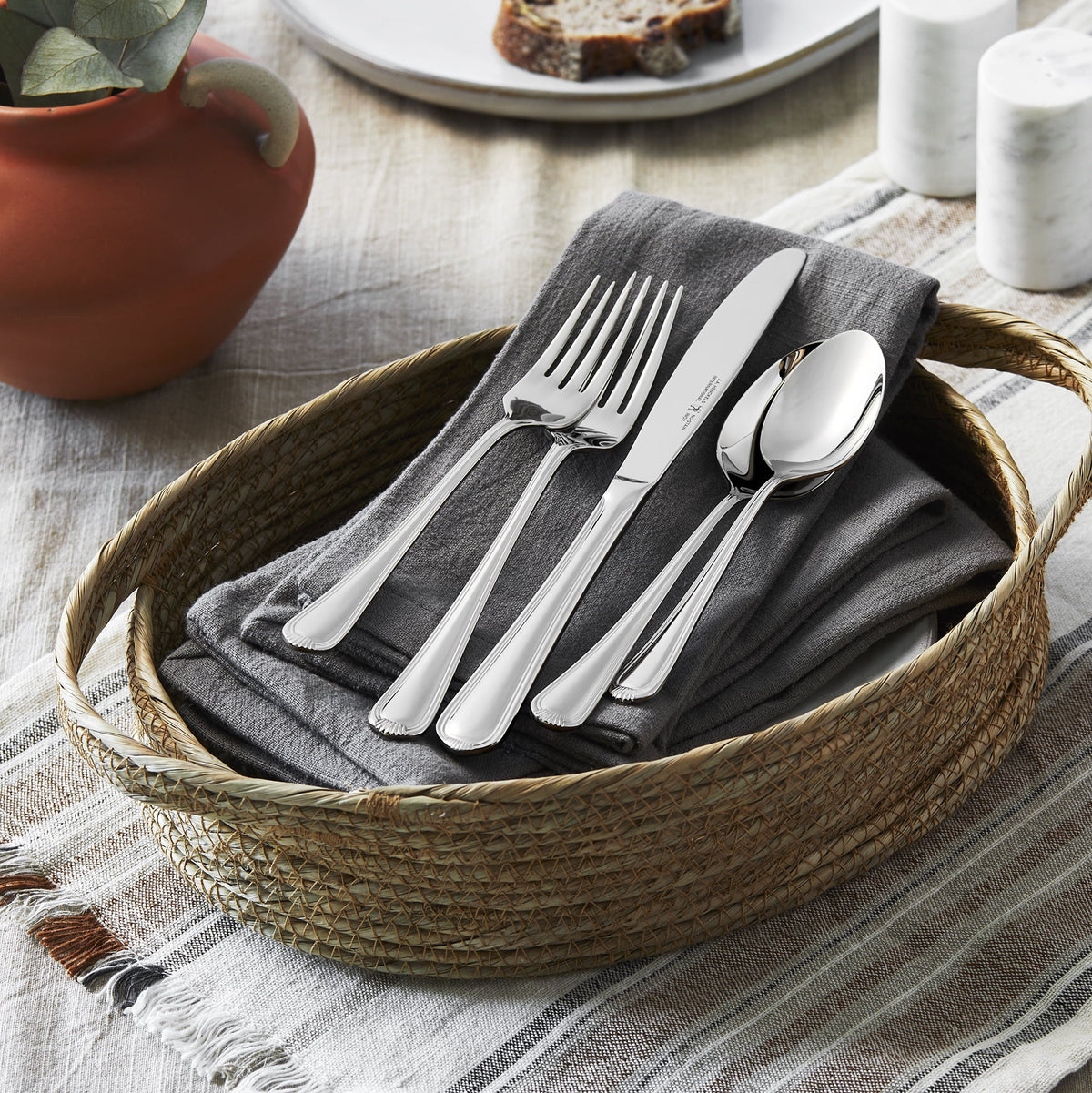 20-Piece Silver Flatware Set I1483