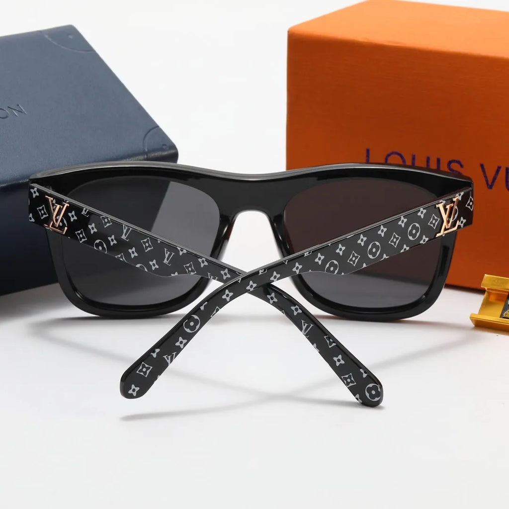 Oval Polarized Sunglasses M121085