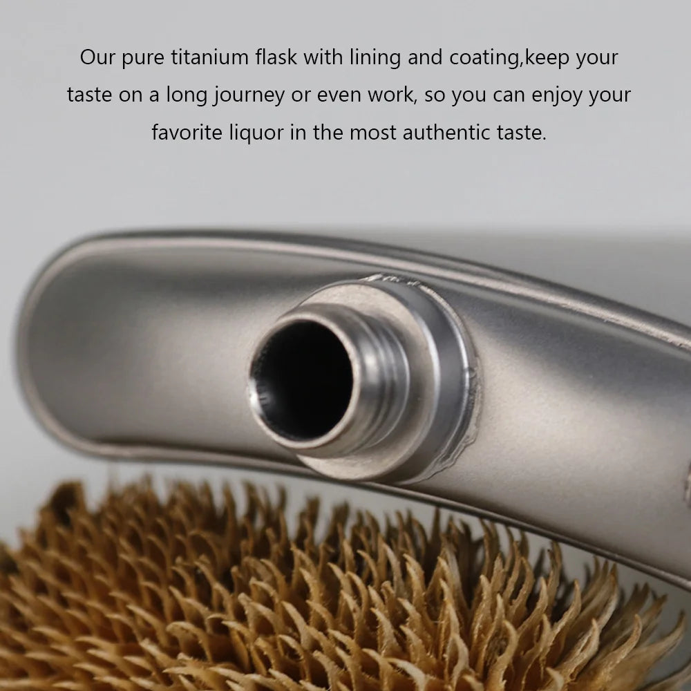 Titanium Flask Hip Flagon with Screw Clip Ultralight Hydration Flat Bottle with Ti Funnel G7333
